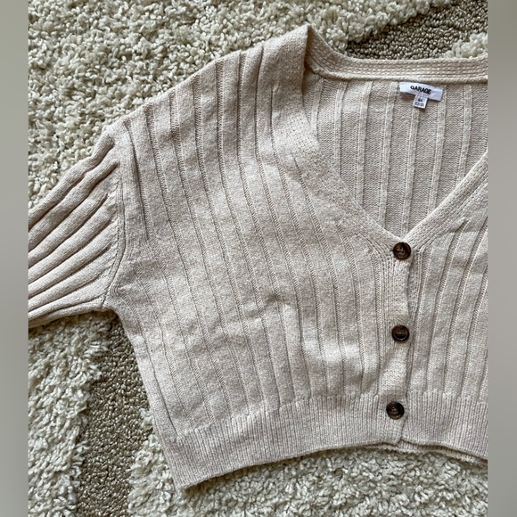 Garage Cropped Cardigan - Picture 3 of 10
